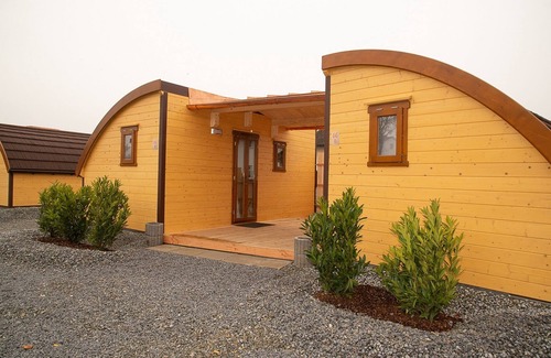 Wallersdorf Apartamento | ¡Bienvenido a "Luxus Tiny", la pequeña casa prefabricada!