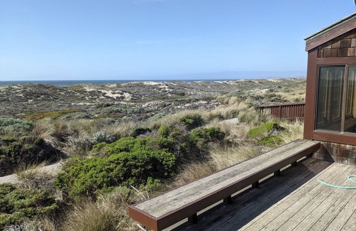 Castroville Casa | Welcome to The Sandpiper! / 166 MDW