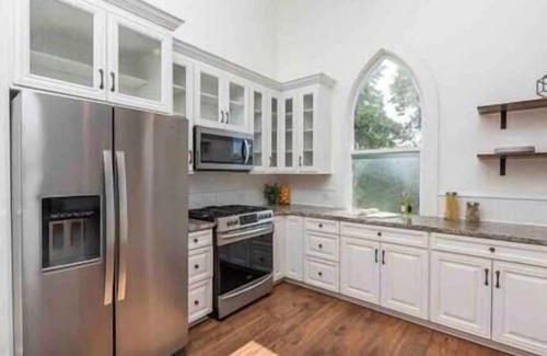 Staunton Casa | Welcome to The Sanctuary! Gorgeous Church Revival