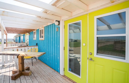North Lake Casa | Welcome to The Siren's Beach Motel, Oceanside at North Lake Prince Edward Island