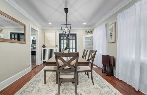 Fairview Park Casa | Welcome to this Historic Charmer in Fairview Park!