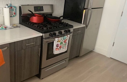 West Side Casa | Welcome to this spacious luxury studio