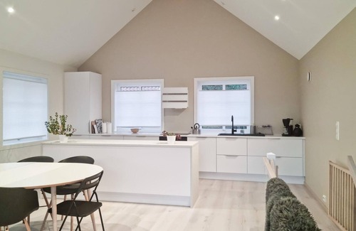 Tvedestrand Casa | Welcome to this vacation home in Hantho marina.