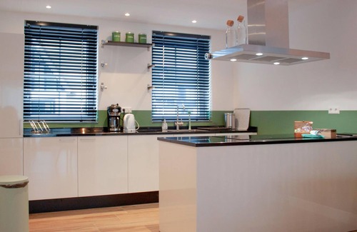 Stavoren Casa | Alojamiento de 5 habitaciones en Stavoren