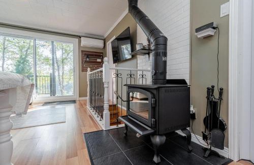 Riviere-a-Pierre Chalet De Esquí | Welcome to Tranquil-lac