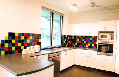 Stuart Park Casa | Welcome to Tropica Bliss! Just 1.6 KM from Darwin CBD