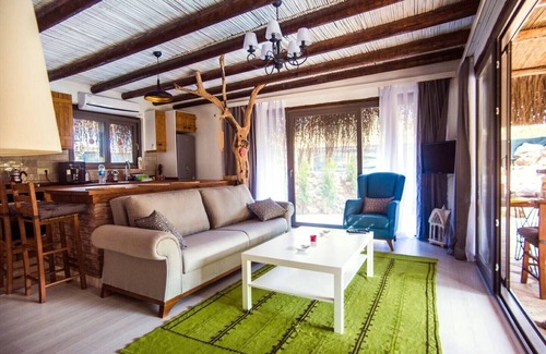 Akyaka Villa | Bienvenido a Villa Forest