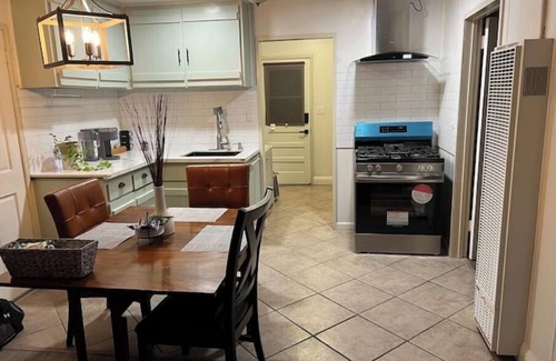 Castro Valley Casa | Welcome to warm single house.