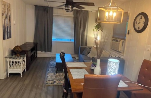 Castro Valley Casa | Welcome to warm single house.