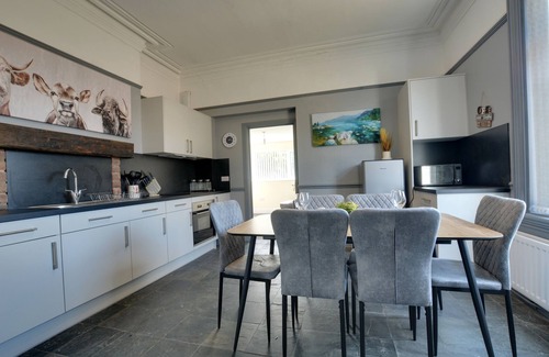 Goole Casa | Welcome to Winwood House - your home away from home!