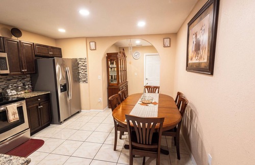 Pine Hills Apartamento | Welcome to your Serene Sanctuary
