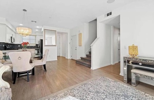 Harbor Casa | Welcome to your So Cali dream oasis! Min stay 1 mo