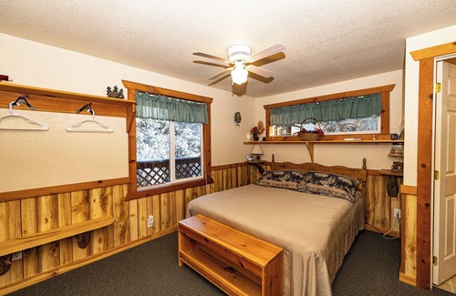 Concrete Casa | Welcome to your year-round mountain getaway and historic ranch in the foothills of the North Cascades!