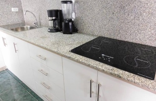 La Mariscal Apartamento | Welcoming 2-bedroom 2 beds apartment with WiFi in Quito