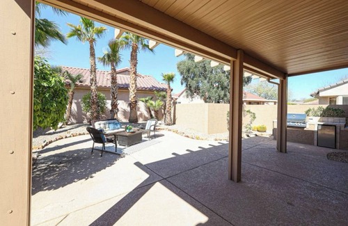 Desert Sage Casa | Welcoming 2-bedroom house with AC in The Grand