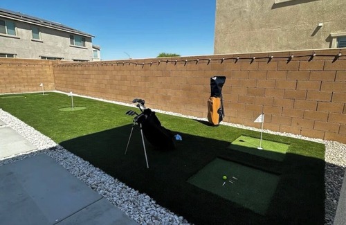 Coachella Casa | Welcoming 5-bedroom 2.5 restroom house in Coachella