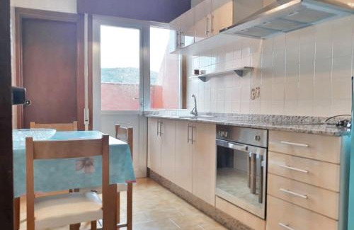 Muros Apartamento | Welcoming Apartment in A Coruña, 90 m², Balcony