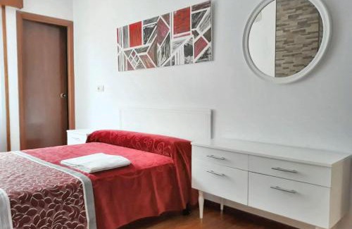 Muros Apartamento | Welcoming Apartment in A Coruña, 90 m², Balcony