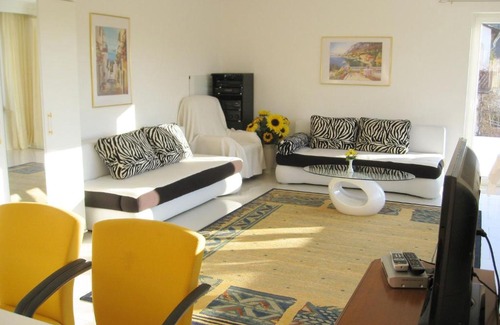 Bad Wildungen Apartamento | Welcoming Apartment with Balcony Garden Private Terrace