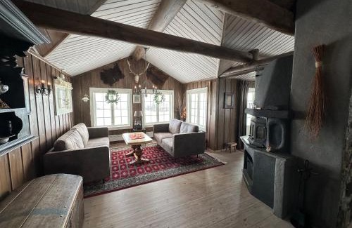Beitostolen Casa | Welcoming Cabin with Fireplace & Modern Kitchen
