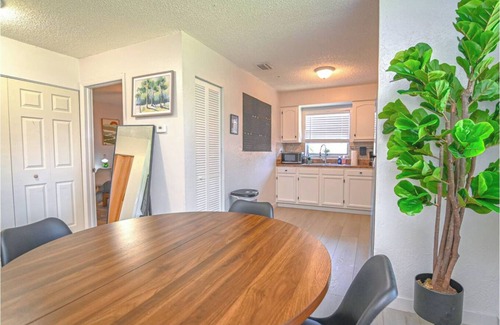 North Hyde Park Casa | Welcoming The Bayside Retreat Tampa Unit B - 2 bedrooms 1 bathroom