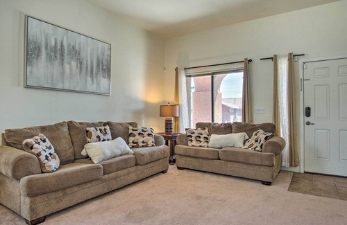Tucson Casa | Welcoming Tucson Home ~ 6 Mi to Downtown!
