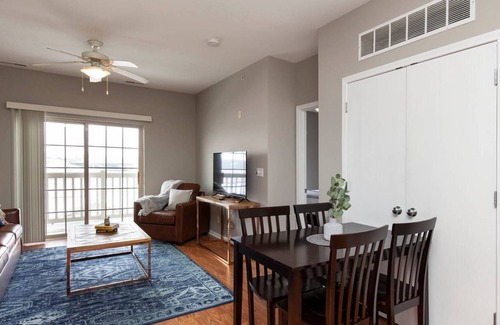 Ames Apartamento | University Retreat + Pool + Gym (Ames)