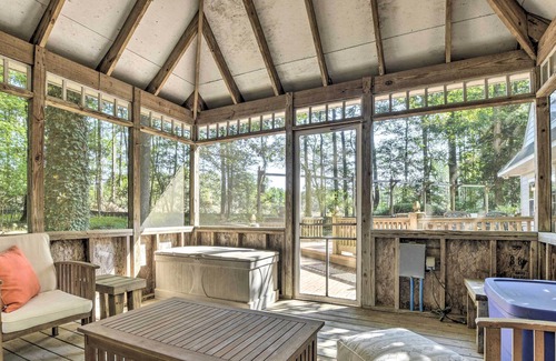 Wake Forest Casa | Welcoming Wake Forest Abode < 2 Mi to Dtwn!
