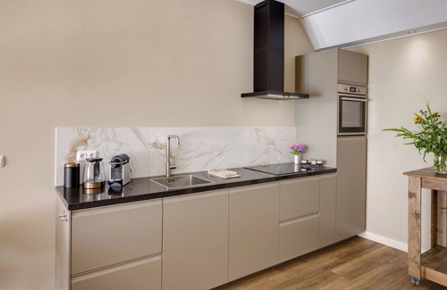 Municipality of Noord-Beveland Apartamento | Welkom bij Hof van Maldegem, appartement Vijverzicht