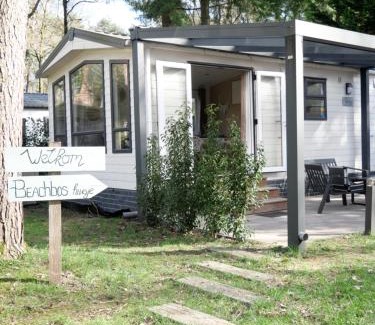 Bosgebied Hoenderloo Chalet De Esquí | Welkom in het beachbos I Onthaasten op de Veluwe
