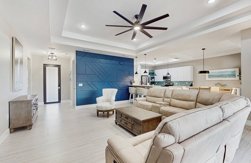 Rotonda Lakes Casa | Well appointed new home with private pool, large yard, W/D & dog friendly