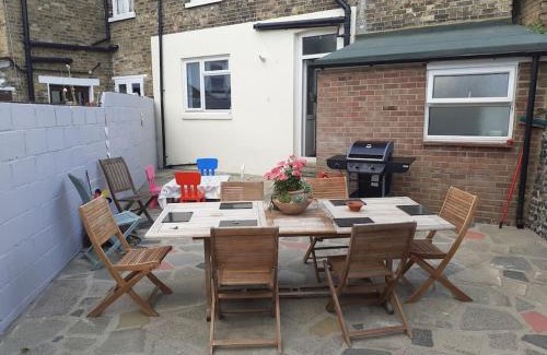 Margate Casa | Well appointed terraced property