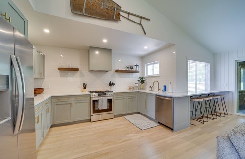 Tulsa Casa | Well-Appointed Tulsa Home w/ Fire Pit & Patio!