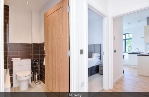 Hemel Hempstead Apartamento | Well Connected, Light, Stylish City Pad. WiFi inc.