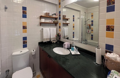Kanlıca Mahallesi Apartamento | Well Equipped Cozy Flat w/ Bosphorus View & Jacuzzi