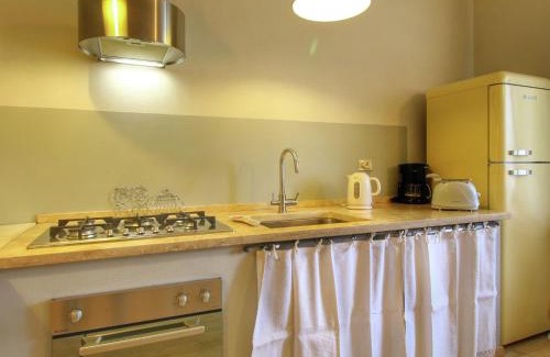 Gallina Casa | Well-equipped Holiday Home in SPEDALETTO Italy with Private Pool