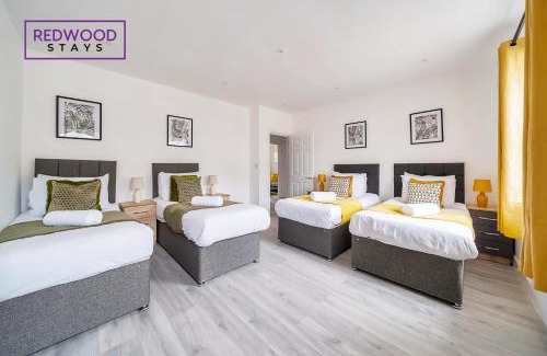 Rushmoor District Apartamento | Well-Equipped Serviced Apartments in Aldershot Town Centre, Free WiFi By Redwood Stays