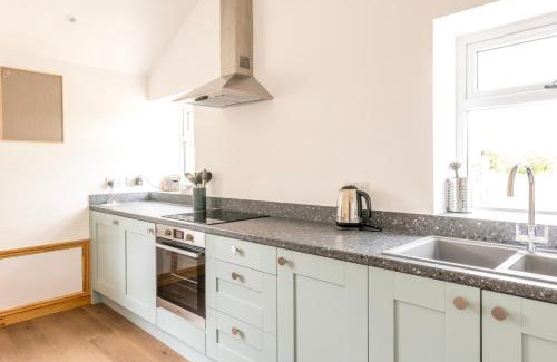 Tickenham Casa | Well-located countryside cottage