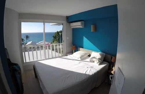 L'Houezel Casa | Casa bien ubicada con vista al mar, piscina, aire acondicionado.