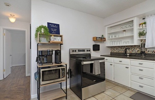 Springfield Casa | Well-stocked and Close to it all!