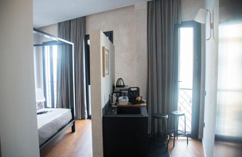 Encarnacion-Regina Hotel | Welldone Antiquarium