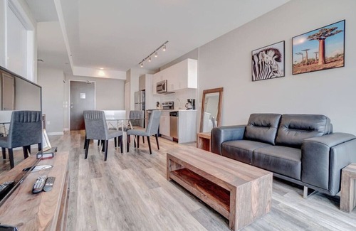 Wellington Village Apartamento | Wellington 1B with DEN