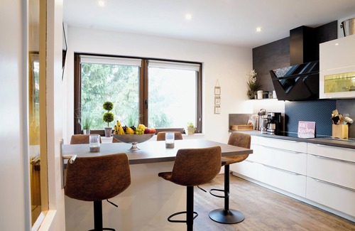 Rotterode Casa | Wellness am Morgengau mit Whirlpool und Sauna