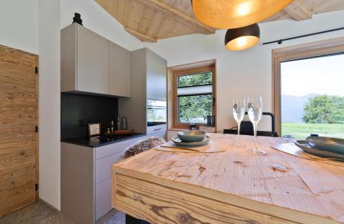 Trimmis Apartamento | Wellness-Gästehaus in Says mit Whirlpool und Sauna