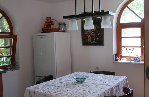 Dobrokoz Casa | Bienestar, senderismo y vacaciones familiares en la casa de campo lujosamente renovada