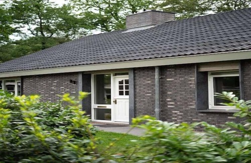 Bosgebied Hoenderloo Casa | Casa de bienestar con jacuzzi