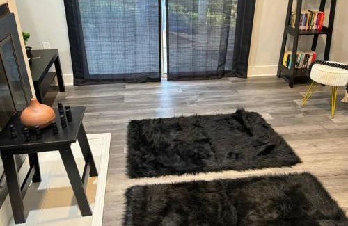 South Hills Apartamento | Wellness Oasis Near Downtown Pittsburgh