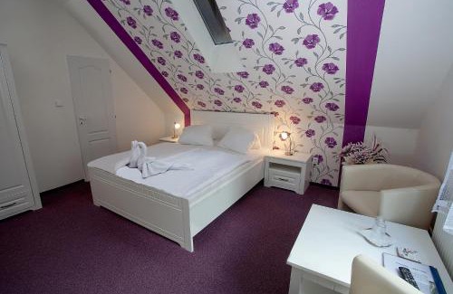 Chroboly Casa | Wellness penzion Harmonie Rohanov
