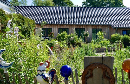 Wunsiedel Apartamento | Wellness, relaxation and health with Icelandic sauna, hot tub and massages