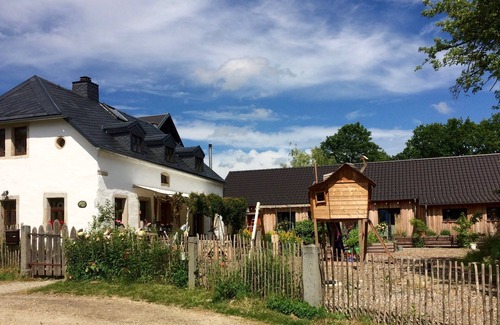 Wunsiedel Apartamento | Wellness, relaxation and health with Icelandic sauna, hot tub and massages